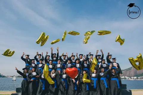 fotos-formatura-admistracao-fotos-criativas-adm-rj-monumento-estacio-de-sa'
