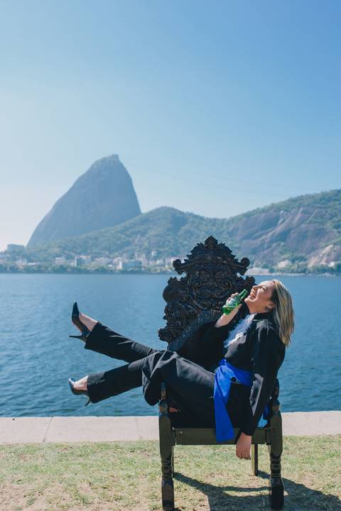 otografia-formatura-fotos-anel-de-formatura-rj-formandos-rj-museu-do-amanha-graduacao-ensaio-externo'