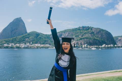 fotos-fotografia-formatura-admistracao-fotos-criativas-adm-rj-monumento-estacio-de-sa-graduacao-ensaio-externo'