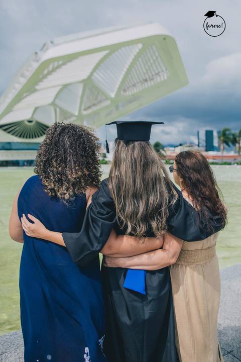fotos-de-formatura-rj-graduacao-ensaio-externo-museu-do-amanha'