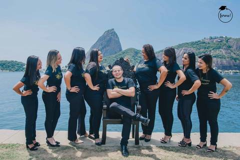 foto-de-formatura-adm-rj-aterro-do-flamengo'