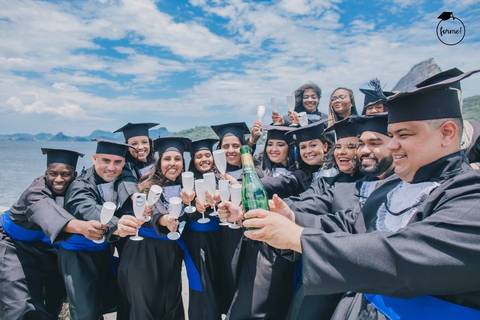 foto-de-formatura-adm-rj-aterro-do-flamengo'