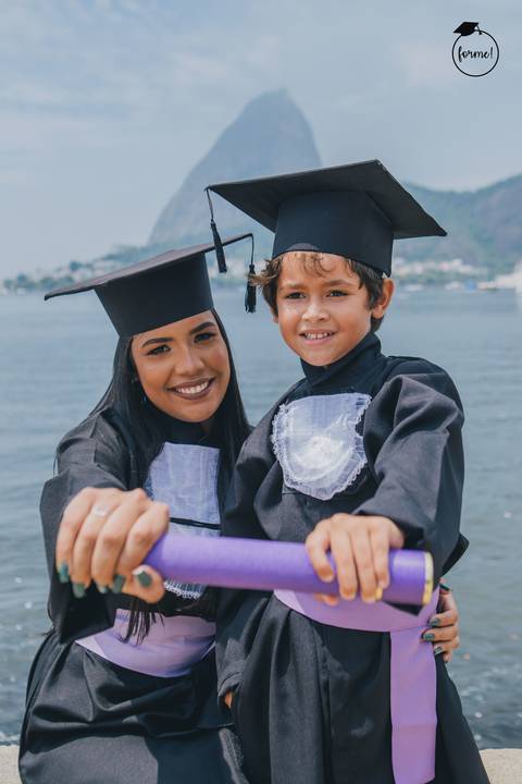 Fotos-de-formatura-criativa-ensaio-externo-rj-aterro-do-flamengo-foto-individual-cadeira-formatura-rj-formandos-administracao-humanos-adm-design-psicologia-nutricao-enfermagem-edfisica-medicina-direito-pedagogia'