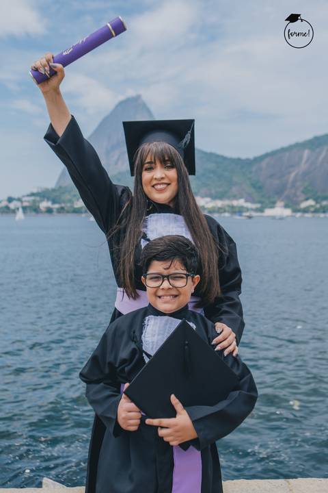 Fotos-de-formatura-criativa-ensaio-externo-rj-aterro-do-flamengo-foto-familia-formatura-rj-formandos-administracao-humanos-adm-design-psicologia-nutricao-enfermagem-edfisica-medicina-direito-pedagogia'