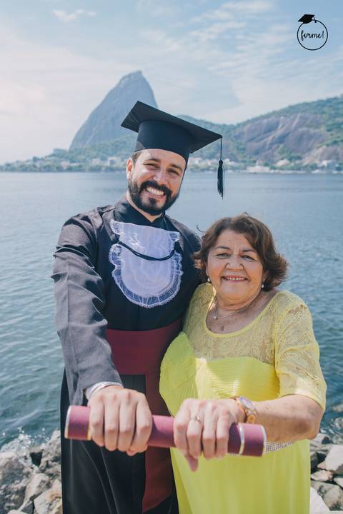 Fotos-de-formatura-criativa-ensaio-externo-rj-aterro-do-flamengo-foto-familia-formatura-rj-formandos-administracao-humanos-adm-design-psicologia-nutricao-enfermagem-edfisica-medicina-direito-pedagogia'