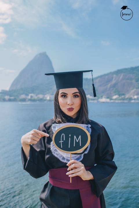 Fotos-de-formatura-criativa-ensaio-externo-rj-aterro-do-flamengo-foto-individual-cadeira-formatura-rj-formandos-administracao-humanos-adm-design-psicologia-nutricao-enfermagem-edfisica-medicina-direito-pedagogia'