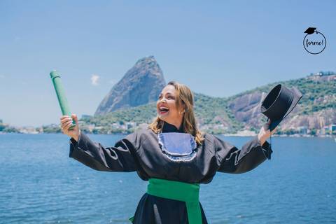 fotos-de-formatura-individuais-familia-grupo'