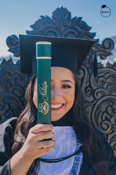 Fotos-de-formatura-rj-criativa-ensaio-externo-formatura-rj-aterro-do-flamengo-poses-individual-cadeira-formatura-rj-formandos-nutricao-administracao-humanos-adm-design-psicologia-nutricao-enfermagem-edfisica-medicina-fisioterapia-biomedicina'