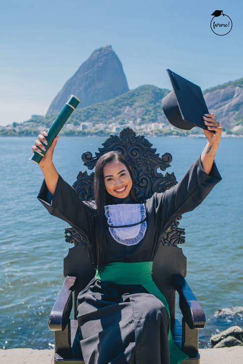 Fotos-de-formatura-rj-criativa-ensaio-externo-formatura-rj-aterro-do-flamengo-poses-individual-cadeira-formatura-rj-formandos-nutricao-administracao-humanos-adm-design-psicologia-nutricao-enfermagem-edfisica-medicina-fisioterapia-biomedicina'