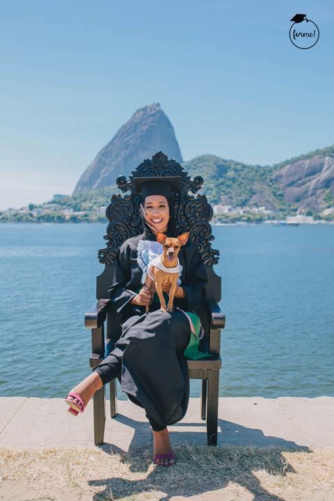 Fotos-de-formatura-rj-criativa-ensaio-externo-formatura-rj-aterro-do-flamengo-poses-individual-cadeira-formatura-rj-formandos-nutricao-administracao-humanos-adm-design-psicologia-nutricao-enfermagem-edfisica-medicina-fisioterapia-biomedicina'