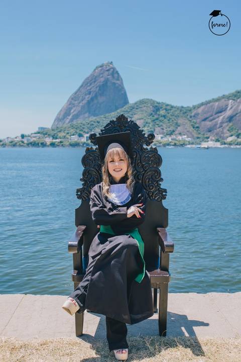 Fotos-de-formatura-rj-criativa-ensaio-externo-formatura-rj-aterro-do-flamengo-poses-individual-cadeira-formatura-rj-formandos-nutricao-administracao-humanos-adm-design-psicologia-nutricao-enfermagem-edfisica-medicina-fisioterapia-biomedicina'