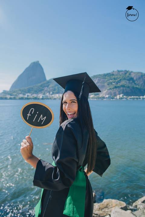 Fotos-de-formatura-rj-criativa-ensaio-externo-formatura-rj-aterro-do-flamengo-poses-individual-cadeira-formatura-rj-formandos-nutricao-administracao-humanos-adm-design-psicologia-nutricao-enfermagem-edfisica-medicina-fisioterapia-biomedicina'