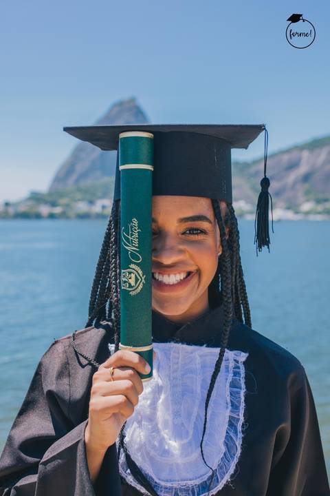 Fotos-de-formatura-rj-criativa-ensaio-externo-formatura-rj-aterro-do-flamengo-poses-individual-cadeira-formatura-rj-formandos-nutricao-administracao-humanos-adm-design-psicologia-nutricao-enfermagem-edfisica-medicina-fisioterapia-biomedicina'