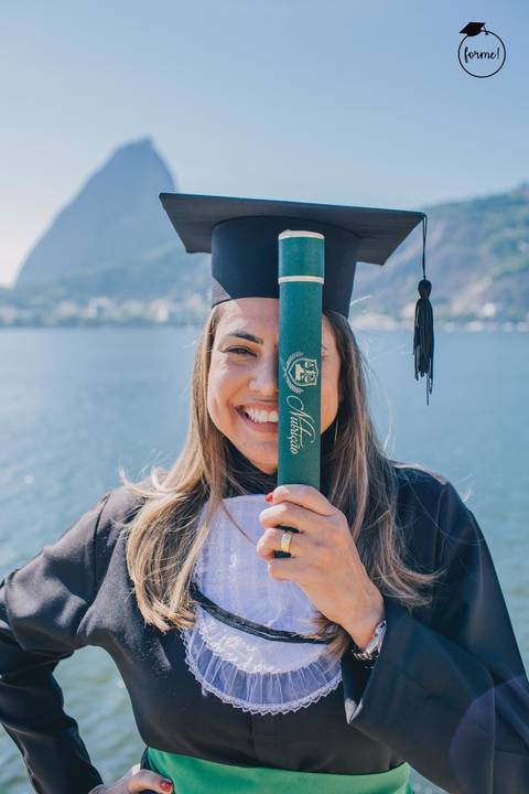 Fotos-de-formatura-rj-criativa-ensaio-externo-formatura-rj-aterro-do-flamengo-poses-individual-cadeira-formatura-rj-formandos-nutricao-administracao-humanos-adm-design-psicologia-nutricao-enfermagem-edfisica-medicina-fisioterapia-biomedicina'