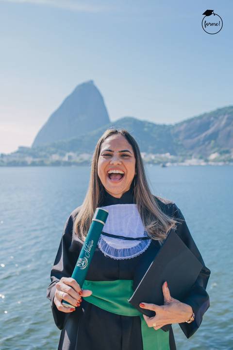 Fotos-de-formatura-rj-criativa-ensaio-externo-formatura-rj-aterro-do-flamengo-poses-individual-cadeira-formatura-rj-formandos-nutricao-administracao-humanos-adm-design-psicologia-nutricao-enfermagem-edfisica-medicina-fisioterapia-biomedicina'