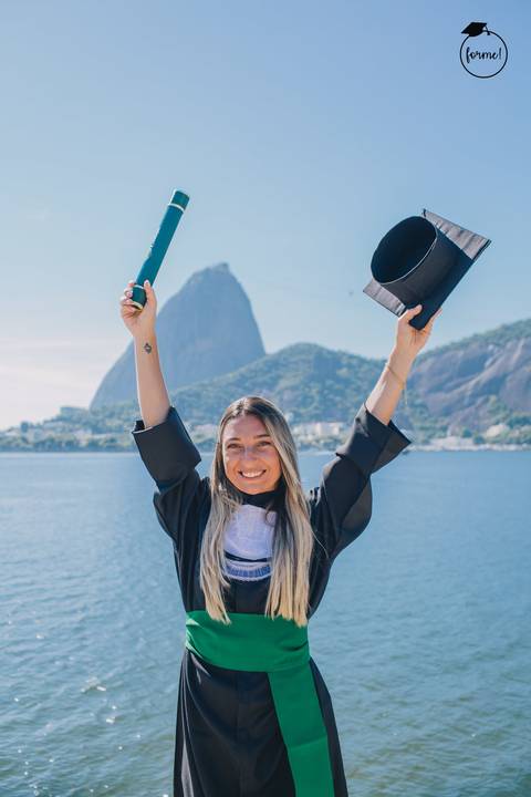 Fotos-de-formatura-rj-criativa-ensaio-externo-formatura-rj-aterro-do-flamengo-poses-individual-cadeira-formatura-rj-formandos-nutricao-administracao-humanos-adm-design-psicologia-nutricao-enfermagem-edfisica-medicina-fisioterapia-biomedicina'