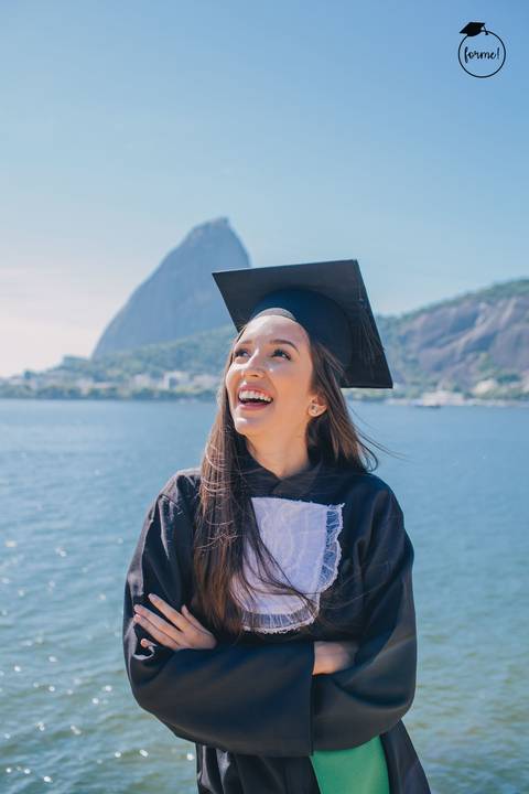 Fotos-de-formatura-rj-criativa-ensaio-externo-formatura-rj-aterro-do-flamengo-poses-individual-cadeira-formatura-rj-formandos-nutricao-administracao-humanos-adm-design-psicologia-nutricao-enfermagem-edfisica-medicina-fisioterapia-biomedicina'