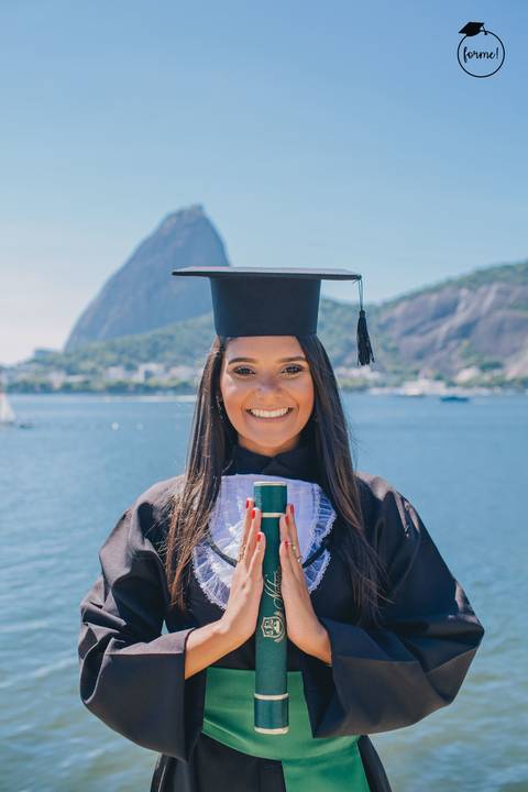 Fotos-de-formatura-rj-criativa-ensaio-externo-formatura-rj-aterro-do-flamengo-poses-individual-cadeira-formatura-rj-formandos-nutricao-administracao-humanos-adm-design-psicologia-nutricao-enfermagem-edfisica-medicina-fisioterapia-biomedicina'