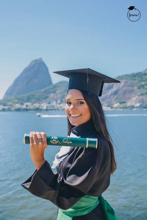 Fotos-de-formatura-rj-criativa-ensaio-externo-formatura-rj-aterro-do-flamengo-poses-individual-cadeira-formatura-rj-formandos-nutricao-administracao-humanos-adm-design-psicologia-nutricao-enfermagem-edfisica-medicina-fisioterapia-biomedicina'