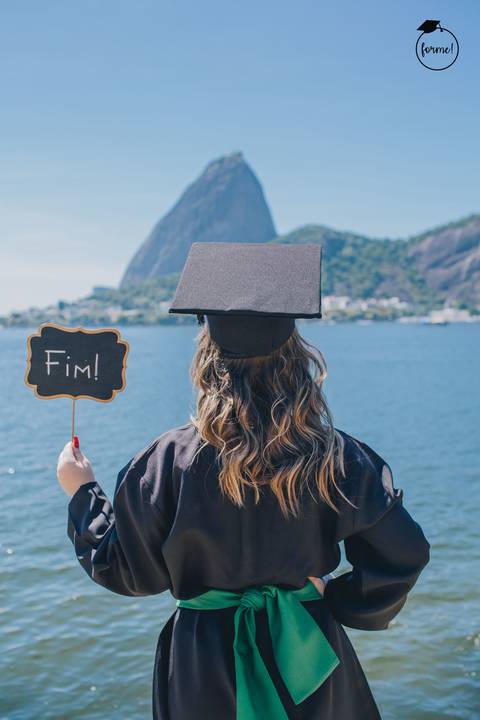 Fotos-de-formatura-rj-criativa-ensaio-externo-formatura-rj-aterro-do-flamengo-poses-individual-cadeira-formatura-rj-formandos-nutricao-administracao-humanos-adm-design-psicologia-nutricao-enfermagem-edfisica-medicina-fisioterapia-biomedicina'