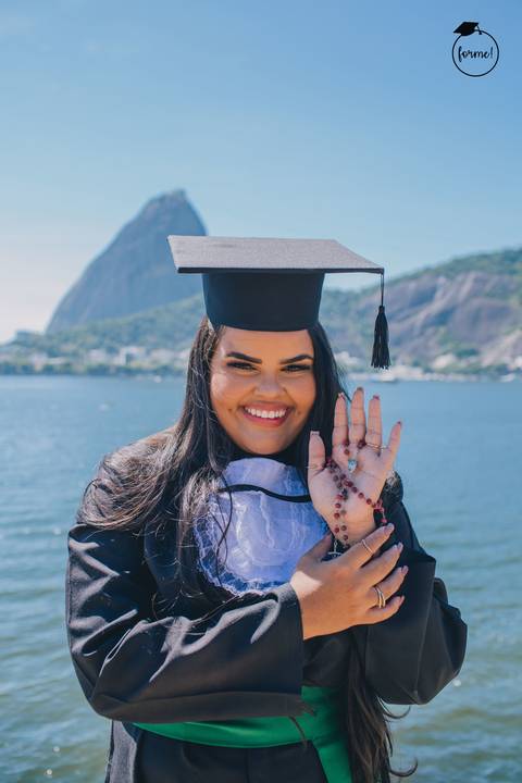Fotos-de-formatura-rj-criativa-ensaio-externo-formatura-rj-aterro-do-flamengo-poses-individual-cadeira-formatura-rj-formandos-nutricao-administracao-humanos-adm-design-psicologia-nutricao-enfermagem-edfisica-medicina-fisioterapia-biomedicina'
