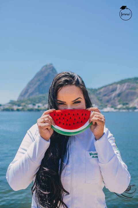 Fotos-de-formatura-rj-criativa-ensaio-externo-formatura-rj-aterro-do-flamengo-poses-individual-cadeira-formatura-rj-formandos-nutricao-administracao-humanos-adm-design-psicologia-nutricao-enfermagem-edfisica-medicina-fisioterapia-biomedicina'