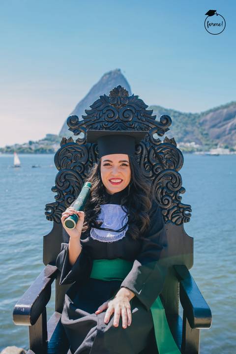 Fotos-de-formatura-rj-criativa-ensaio-externo-formatura-rj-aterro-do-flamengo-poses-individual-cadeira-formatura-rj-formandos-nutricao-administracao-humanos-adm-design-psicologia-nutricao-enfermagem-edfisica-medicina-fisioterapia-biomedicina'