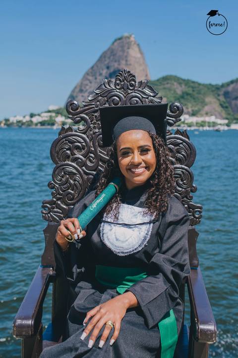 Fotos-de-formatura-rj-criativa-ensaio-externo-formatura-rj-aterro-do-flamengo-poses-individual-cadeira-formatura-rj-formandos-nutricao-administracao-humanos-adm-design-psicologia-nutricao-enfermagem-edfisica-medicina-fisioterapia-biomedicina'