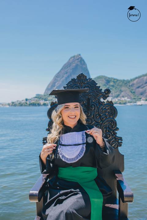 Fotos-de-formatura-rj-criativa-ensaio-externo-formatura-rj-aterro-do-flamengo-poses-individual-cadeira-formatura-rj-formandos-nutricao-administracao-humanos-adm-design-psicologia-nutricao-enfermagem-edfisica-medicina-fisioterapia-biomedicina'