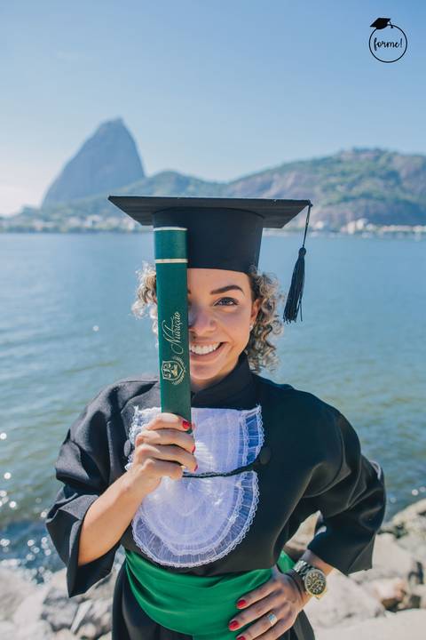 Fotos-de-formatura-rj-criativa-ensaio-externo-formatura-rj-aterro-do-flamengo-poses-individual-cadeira-formatura-rj-formandos-nutricao-administracao-humanos-adm-design-psicologia-nutricao-enfermagem-edfisica-medicina-fisioterapia-biomedicina'
