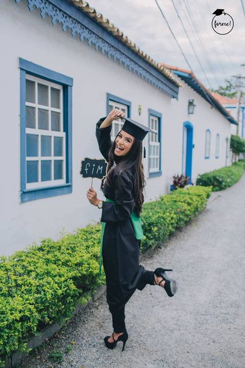 fotos-de-formatura-cabo-frio-rj-bairro-da-passagem-ensaio-externo-rj-nutricao-direito-adm-rh-arquitetura-odontologia-medicina'