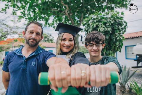 fotos-de-formatura-cabo-frio-rj-bairro-da-passagem-ensaio-externo-rj-nutricao-direito-adm-rh-arquitetura-odontologia-medicina'