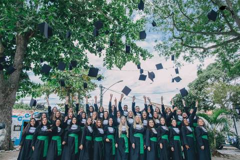 fotos-de-formatura-cabo-frio-rj-bairro-da-passagem-ensaio-externo-rj-nutricao-direito-adm-rh-arquitetura-odontologia-medicina'