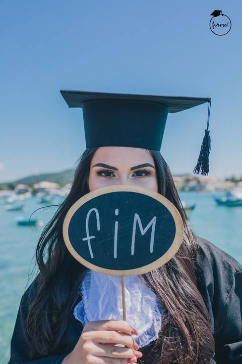 fotos-de-formatura-cabo-frio-rj-bairro-da-passagem-fotos-individuais-ensaio-externo-formatura-rj-nutricao-direito-adm-rh-arquitetura-odontologia-medicina'