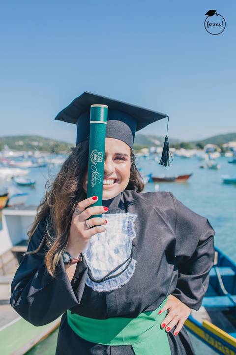 fotos-de-formatura-cabo-frio-rj-bairro-da-passagem-fotos-individuais-ensaio-externo-formatura-rj-nutricao-direito-adm-rh-arquitetura-odontologia-medicina-engenharia'