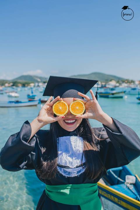fotos-de-formatura-cabo-frio-rj-bairro-da-passagem-fotos-individuais-ensaio-externo-formatura-rj-nutricao-direito-adm-rh-arquitetura-odontologia-medicina-engenharia'