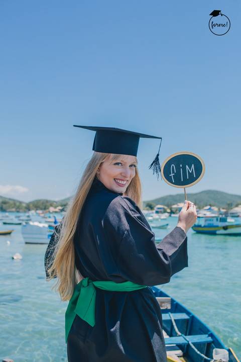 fotos-de-formatura-cabo-frio-rj-bairro-da-passagem-fotos-individuais-ensaio-externo-formatura-rj-nutricao-direito-adm-rh-arquitetura-odontologia-medicina-engenharia'