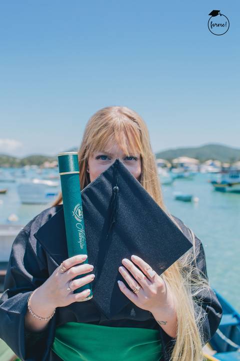 fotos-de-formatura-cabo-frio-rj-bairro-da-passagem-fotos-individuais-ensaio-externo-formatura-rj-nutricao-direito-adm-rh-arquitetura-odontologia-medicina-engenharia'