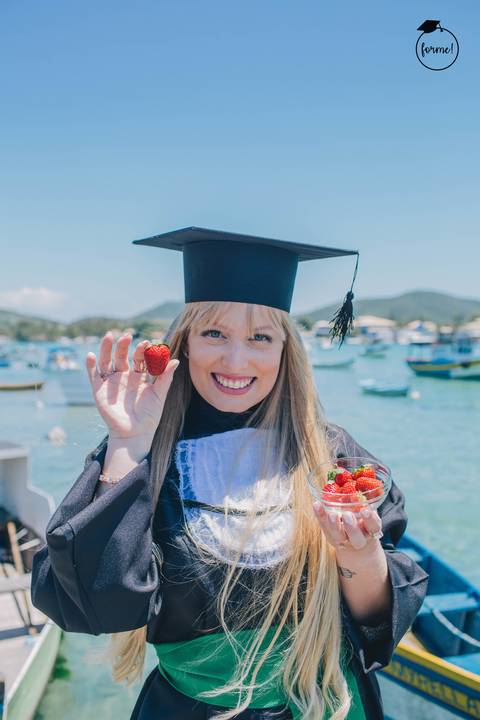 fotos-de-formatura-cabo-frio-rj-bairro-da-passagem-fotos-individuais-ensaio-externo-formatura-rj-nutricao-direito-adm-rh-arquitetura-odontologia-medicina-engenharia'