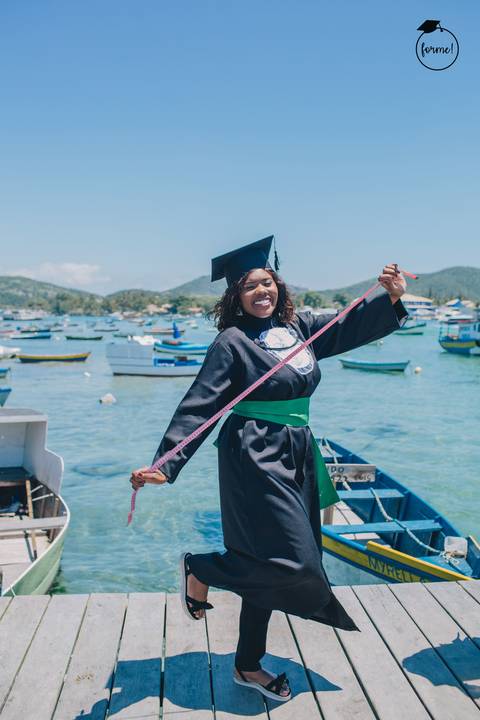 fotos-de-formatura-cabo-frio-rj-bairro-da-passagem-fotos-individuais-ensaio-externo-formatura-rj-nutricao-direito-adm-rh-arquitetura-odontologia-medicina-engenharia'
