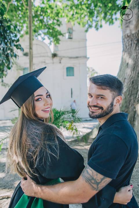 fotos-de-formatura-cabo-frio-rj-bairro-da-passagem-fotos-familia-formatura-ensaio-externo-formatura-rj-nutricao-direito-adm-rh-arquitetura-odontologia-medicina-engenharia'