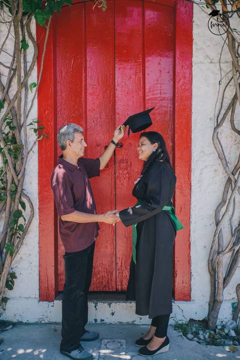 fotos-de-formatura-cabo-frio-rj-bairro-da-passagem-fotos-familia-formatura-ensaio-externo-formatura-rj-nutricao-direito-adm-rh-arquitetura-odontologia-medicina-engenharia'