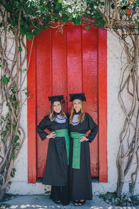 fotos-de-formatura-cabo-frio-rj-bairro-da-passagem-fotos-familia-formatura-ensaio-externo-formatura-rj-nutricao-direito-adm-rh-arquitetura-odontologia-medicina-engenharia'