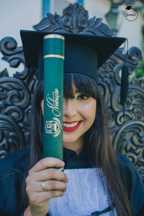 fotos-de-formatura-cabo-frio-rj-bairro-da-passagem-fotos-individuais-ensaio-externo-formatura-rj-nutricao-direito-adm-rh-arquitetura-odontologia-medicina-engenharia'