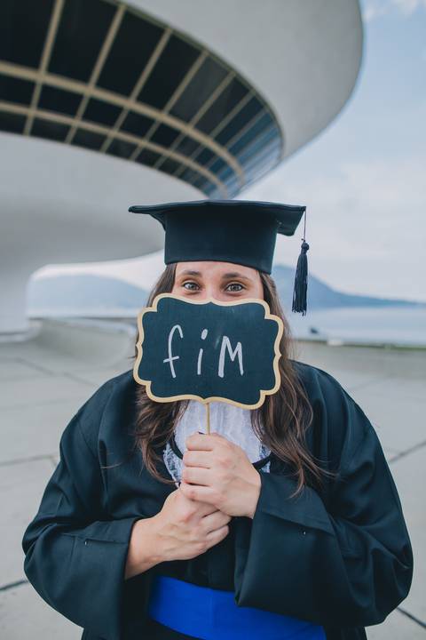 fotos-de-formatura-individual-mac-niteroi-rj-engenharia-quimica-uff'