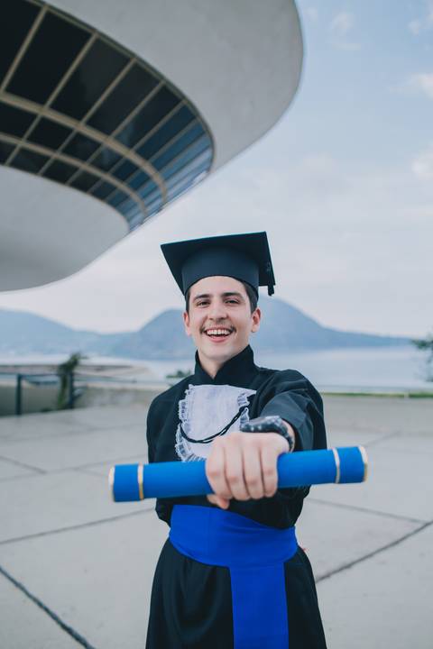 fotos-de-formatura-individual-mac-niteroi-rj-engenharia-quimica-uff'