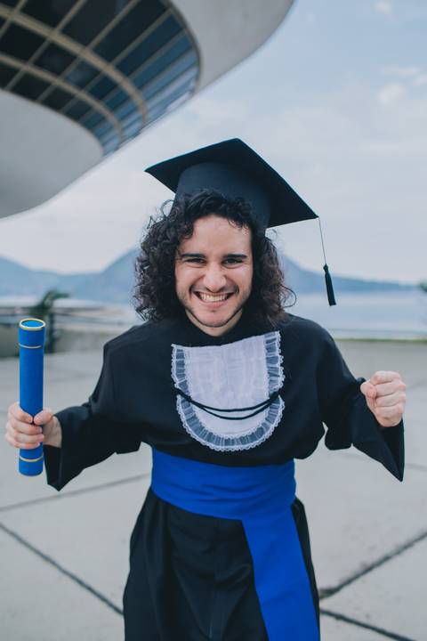 fotos-de-formatura-individual-mac-niteroi-rj-engenharia-quimica-uff'