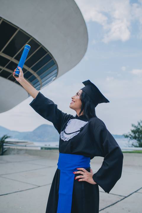 fotos-de-formatura-individual-mac-niteroi-rj-engenharia-quimica-uff'