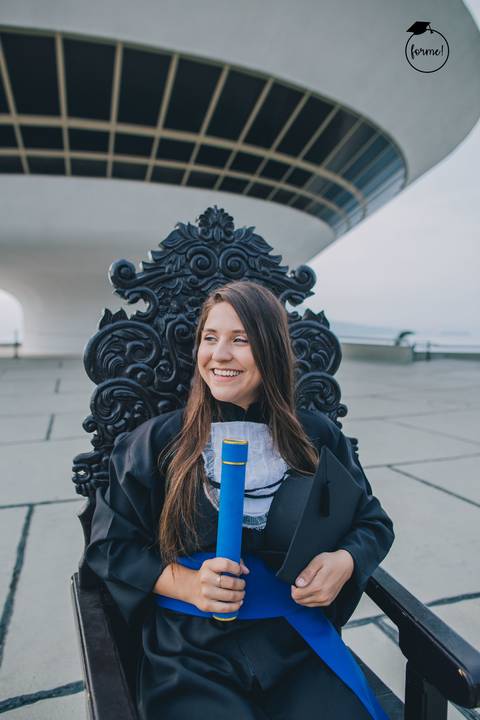 fotos-de-formatura-individual-cadeira-mac-niteroi-rj-engenharia-quimica-uff'