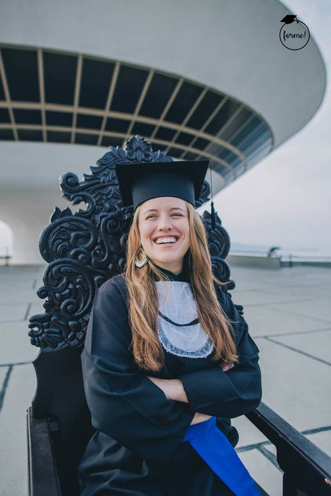 fotos-de-formatura-individual-cadeira-mac-niteroi-rj-engenharia-quimica-uff'